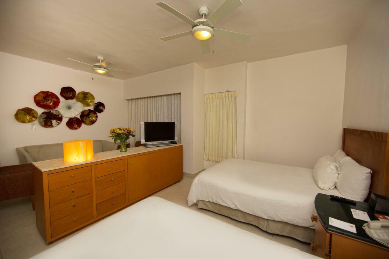 Ambiance Suites Cancún Exterior foto