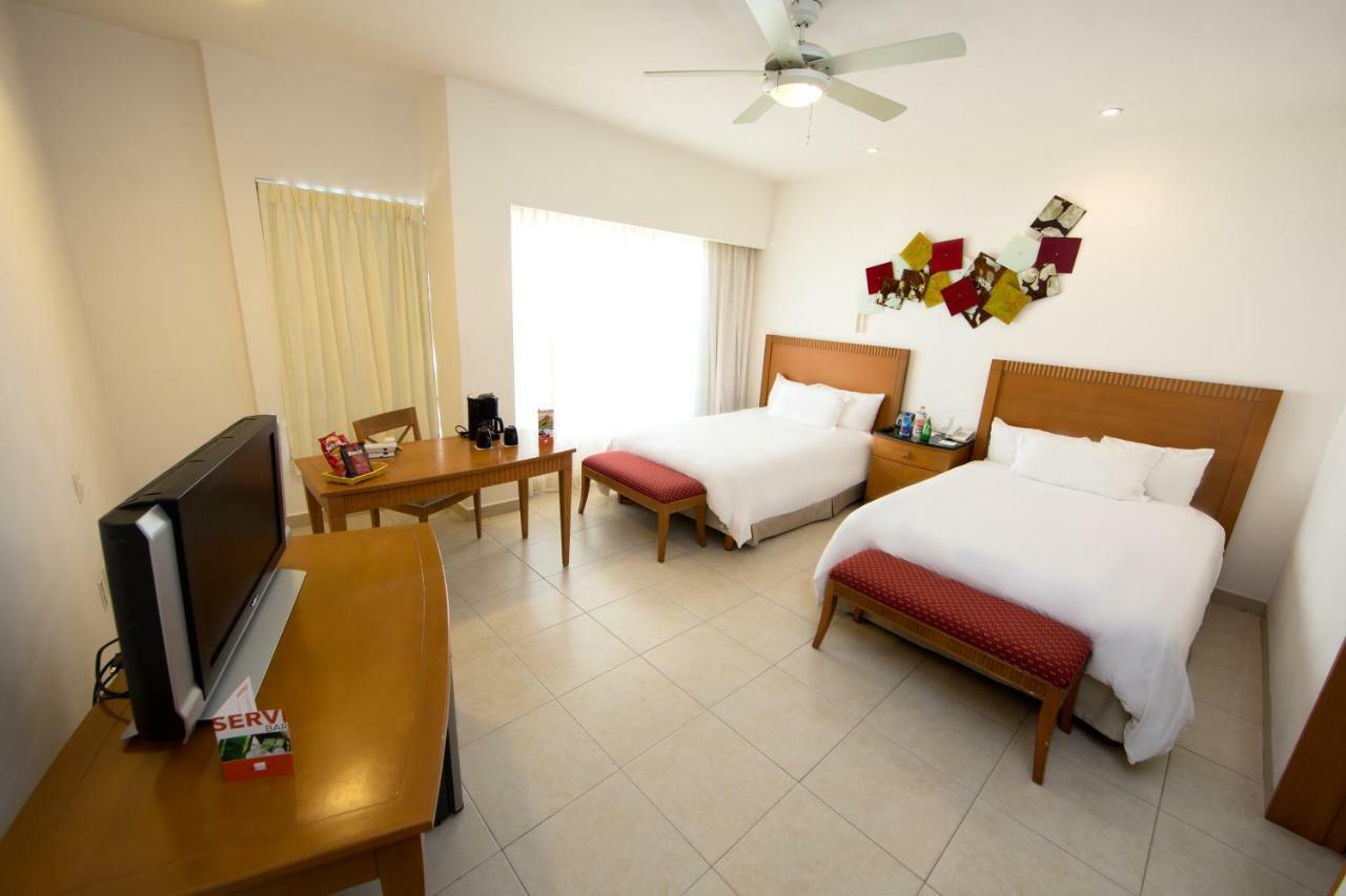 Ambiance Suites Cancún Exterior foto